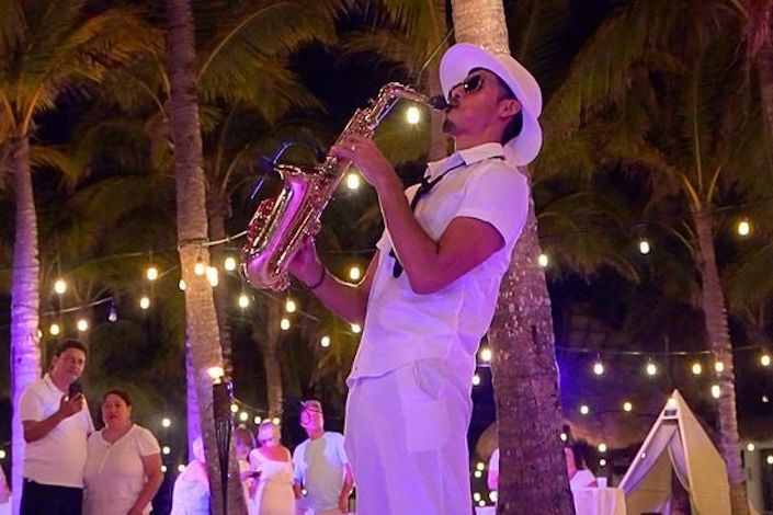 New White Party at Sandos Caracol