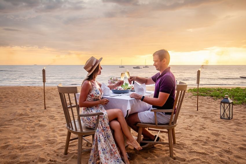 oceanfront-dining-experiences-riviera-nayarit-villa-group-2.jpg