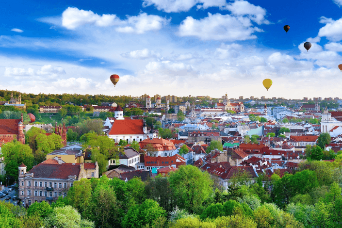PLAY starts flights from Vilnius