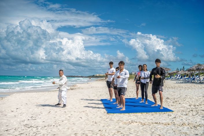 resonance-santa-maria-two-ways-experience-paradise-cayo-santa-maria-blue-diamond-resorts-4.jpeg