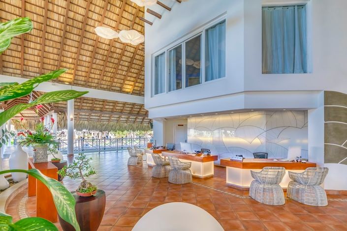 royalton-hicacos-luxury-privacy-personalized-service-blue-diamond-resorts-10.jpg