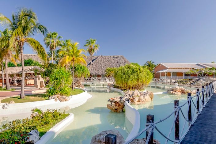 royalton-hicacos-luxury-privacy-personalized-service-blue-diamond-resorts-9.jpg