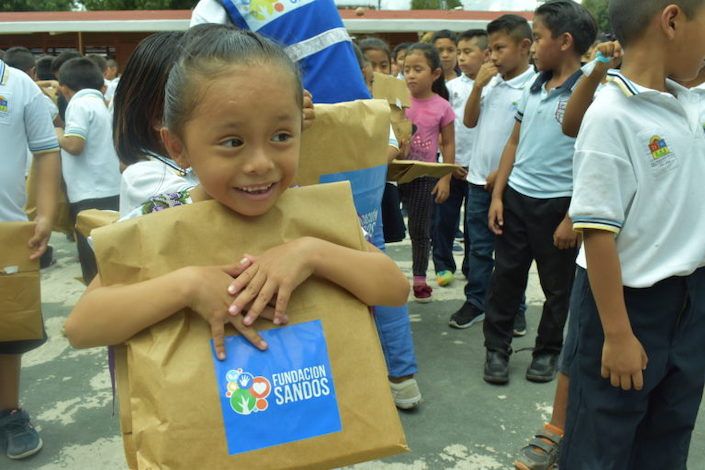 Descubre el viaje de la solidaridad con Sandos Resorts