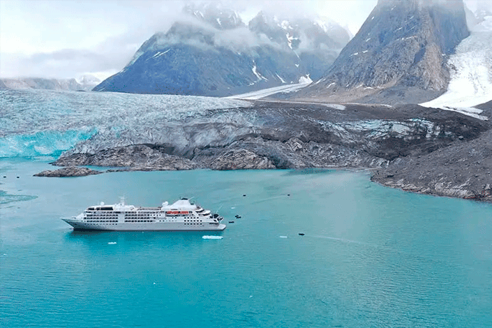 Silversea launches direct charter flights to the Arctic from Montreal and more