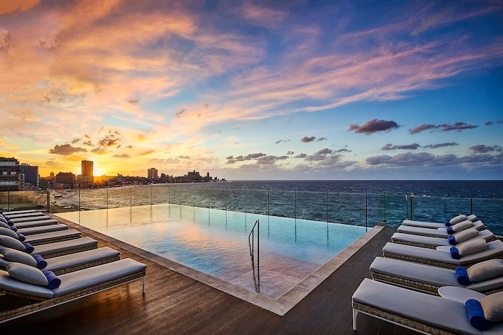 sky-level-service-royalton-habana-wake-up-beauty-havana.jpg