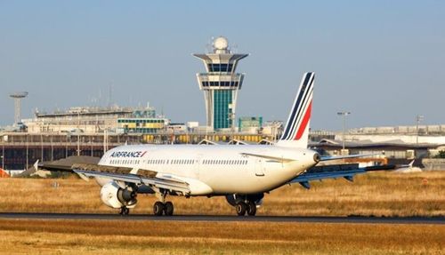 Orly sans Air France: cadeau à la concurrence ou stratégie gagnante?