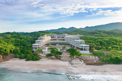 Dreams® Bahía Mita Surf & Spa Resort se expande con nuevas ofertas para familias