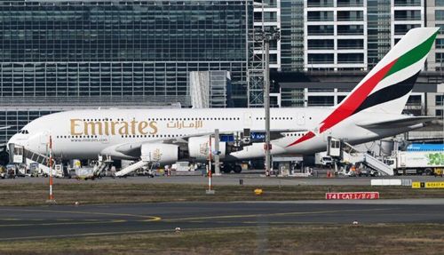 Moyen-Orient: un mois après le début du conflit, une reprise du trafic aérien très inégale