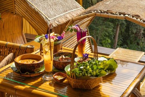 Descubre Greenheart Garden Restaurant