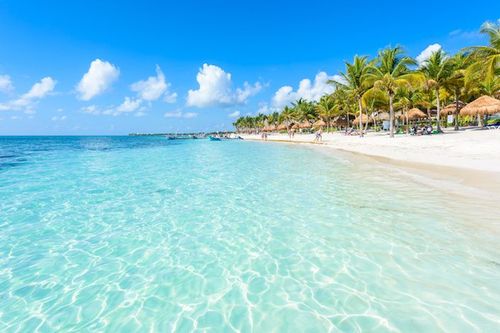 Quintana Roo promedia 53,900 visitantes diarios en noviembre