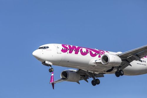 Swoop celebrates restart of non-stop flights between Hamilton and Montego Bay