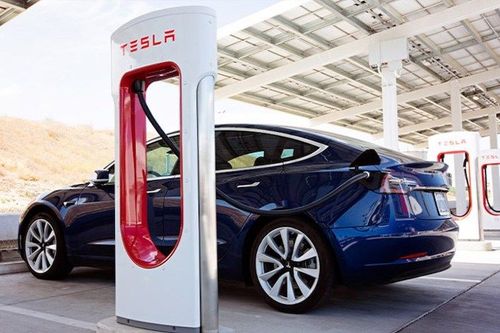TravelBrands’ new Tesla offer benefits both travel agents and travellers