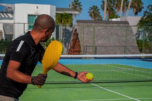 Active vacations: play, have fun, and enjoy paradise!
