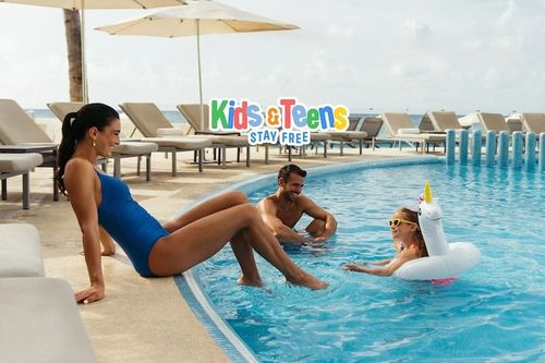 All-inclusive kids stay free offer at Palace Resorts