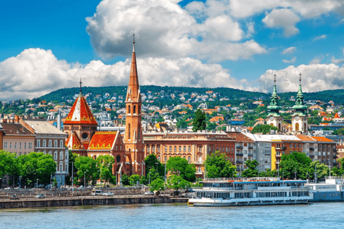 American Airlines announces new international routes for next summer