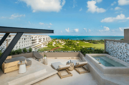 ATELIER Playa Mujeres: multipremiado resort en los World Travel Awards 2024
