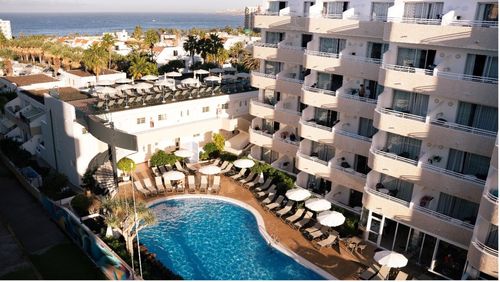 ¡Descubre la nueva terraza chill-out de Coral California!