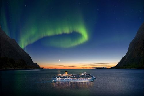 Costa celebrates the success of the cruise dedicated to its most loyal guests and announces its special 2027 cruise