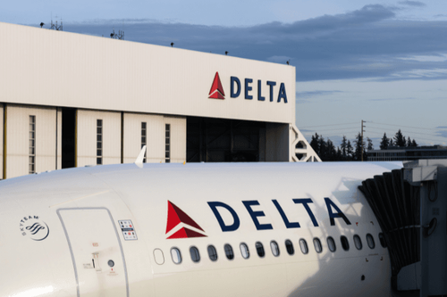 Crashed Delta plane cleared from Toronto airport runway