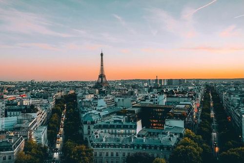 Delta launches first-ever service to Paris