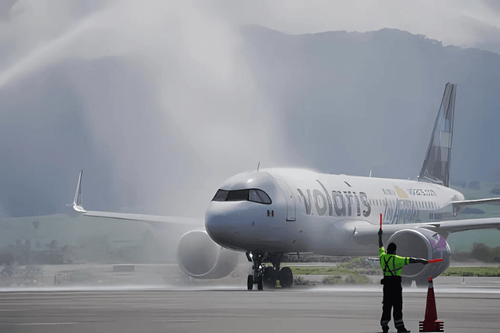 Sinaloa y Volaris inaguran nueva ruta áerea Mazatlán-Guadalajara