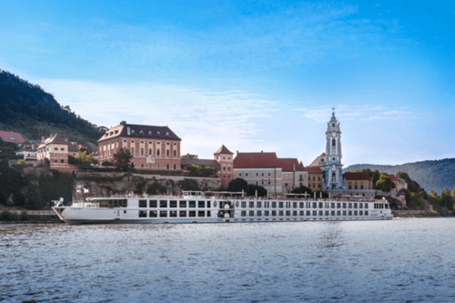 Earn a $50 e-gift card with Uniworld’s Travel Advisor Appreciation Month offer