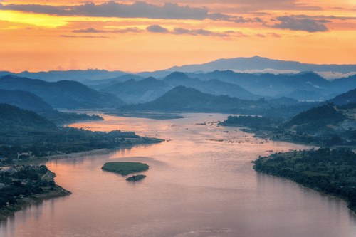 Earn bonus rewards points on CroisiEurope bookings with TravelBrands