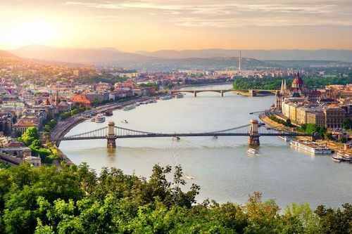 Europe’s low river levels disrupt some cruise operations amid heatwaves, drought