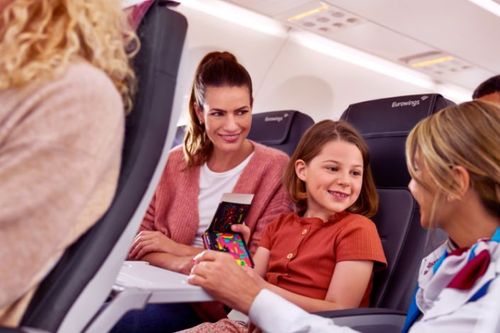 Eurowings erweitert Familienangebot mit neuen Extras an Bord