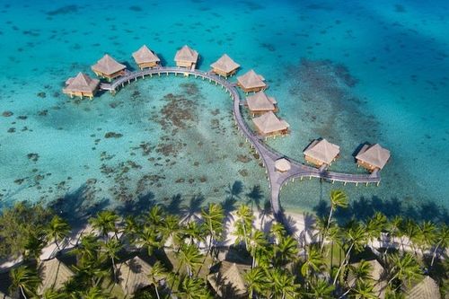 Hotel Kia Ora Resort Rangiroa reveals special low season rates!
