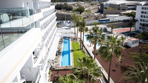 Vacances réservées aux adultes dans le sud de Tenerife.