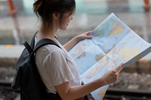 Recommandations voyages IA: 54% des voyageurs interrogés s’en méfient encore