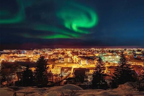 Jet2.com and Jet2CityBreaks put Iceland programme on sale from all 12 UK airport bases for Winter 25/26