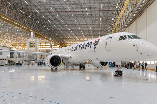 LATAM presenta su primer Embraer E195-E2 y avanza en la expansión de la conectividad aérea en Brasil