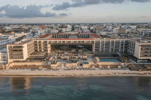 Live Aqua presenta Devossion: Una audaz propuesta de resort solo para adultos en Playa del Carmen