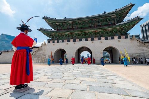 Low-cost carrier T’way Air launching ICN-YVR flights