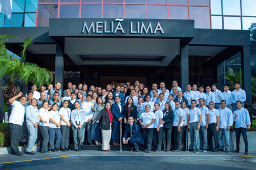 Meliá Lima celebró sus 25 años reconociendo a su mayor tesoro: su gente