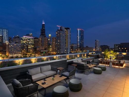Nobu Chicago West Loop Hotel combina las vibraciones artísticas de Chicago con el espíritu icónico de Nobu