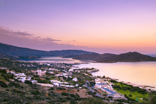 Redefining lifestyle travel in Greece Meliá Hotels International expands Greek portfolio with new INNSiDE by Meliá in Elounda