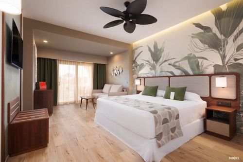 Renovated Riu Guanacaste has been reopened!