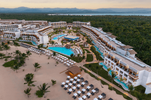 Secrets Playa Esmeralda Resort & Spa hace su debut en República Dominicana