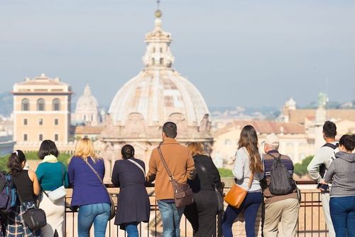 Southern Europe leads as leisure travel spending reaches $2 trillion across Europe