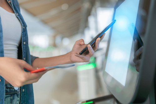 El transporte aéreo acelera la adopción del contactless a nivel internacional