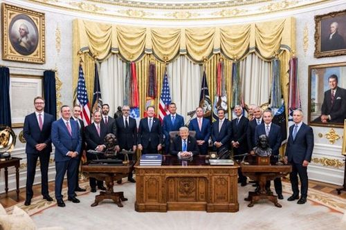 Travel CEOs leave White House with a 2030 target: 100 million international visitors