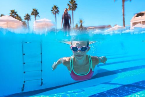 TUI MAGIC LIFE startet neues Schwimmprogramm für Kinder