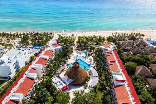 Viva Resorts by Wyndham makes history as the first all-inclusive resort to reach top Wyndham Green Certification