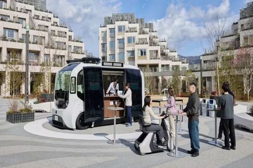 Viaje a Woven City, la ciudad del futuro: coches autónomos, familias con robots y un café 'espía'