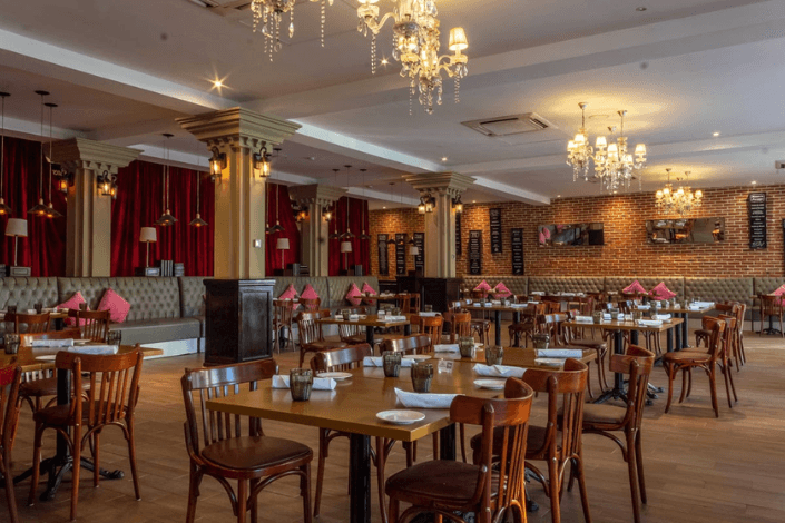 The Fives Beach Hotels & Residences anuncia la transformación de Brasserie en un restaurante solo para adultos