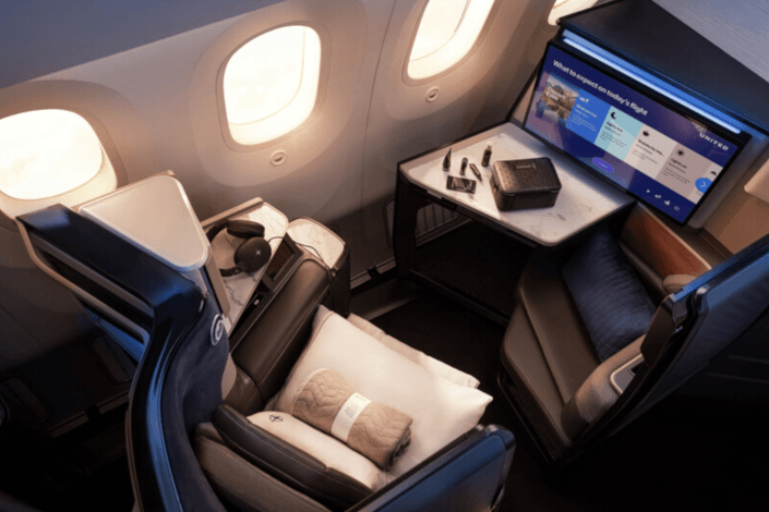 Tickets on sale for United's first Boeing 787-9 dreamliner with elevated interior flights