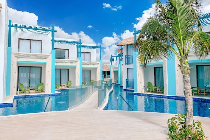 travel-agent-contest-win-3-night-stay-margaritaville-island-reserve-riviera-cancun-karisma-10.jpg
